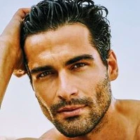Guido Moore(papá)