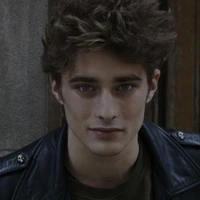 Alvaro Lewis...16