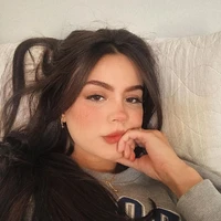 Gloria Lewis... 15