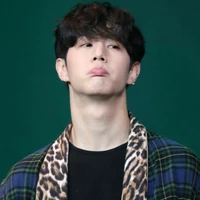 Mark tuan