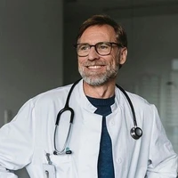 dr. Ruiz