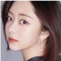 อลิส(น้องนางเอก)​