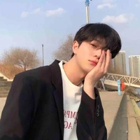 อาชิ(เพื่อนพระเอก)