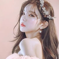 ลิลิน/นางเอก