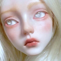 อาเล(น้องสาวคนกลางของนางเอก)