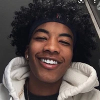 André