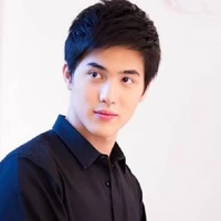 เพื่อนพระเอก(ผัดไทย)