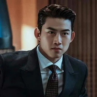 Han Jihoon.