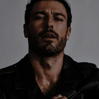 Marco Jones (Papá)