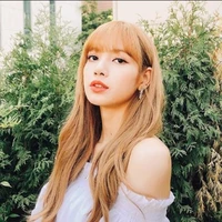 Crhisty Ressyifa Azeeza Nararya
