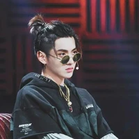 ซัน🤴🏻[พ.อ]