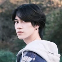 Huang Hendery [ StepBrother ]