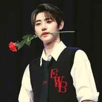 *Sunghoon*
