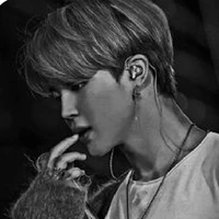 จีมิน(พระเอก)