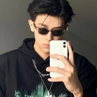 คิว(ลูกน้องพระเอก)