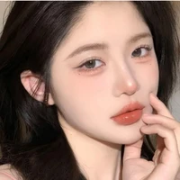 อลิส🖤นางเอก/แวมไพร์❤️