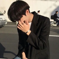 เอฟ