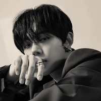 สกาย🍃🖤