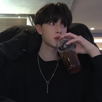 ที [ เพื่อนพระเอก ]