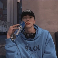 จิน(เพื่อ​น​พร​ะ​เอก)​