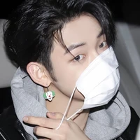 ต้น(เพื่อ​น​พร​ะ​เอก)​