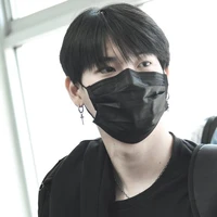 ออกัส(เพื่อ​น​พร​ะ​เอก)​