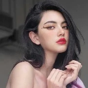 Vivian Aurora