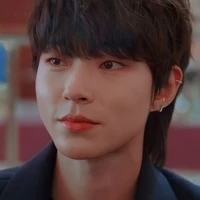 Hwang In youp