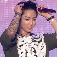 jungkook (jjk)