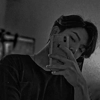 อาทิตย์(พระเอก)