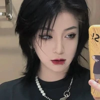 mj(นางร้ายที่ชอบน้องนายเอก+แวมไพร์)
