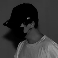 ลูค(มือขวาพ.อ.)