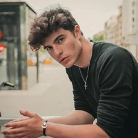 Carlos Álvarez (Hermano)