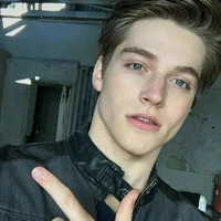 Gael Parker (21 años)