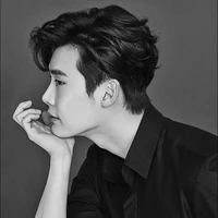 lee jong-suk (DADDY)