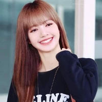 กรีน(ช่างแต่งหน้าประจำตัวนางเอก)