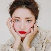 อีเบล:นางร้าย
