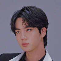 Zein [ kakak angkat El ]