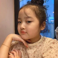 มีญ่า