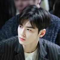 มาร์ติน(เพื่อนพระเอก)