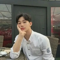 สิงห์(พ่อบุญธรรมนางเอก)