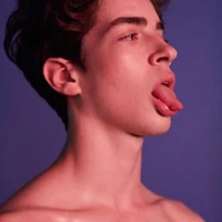 Cute Innocent Author (◠‿◕)