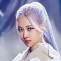 Luna ( Asisten pribadi )