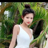 มินนี่(ลูกกะหรี่+กะหรี่)​