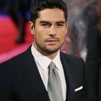 Alex Campos (advogado)(Ex:Isabel)30 anos