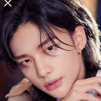 Hwang Hyunjin