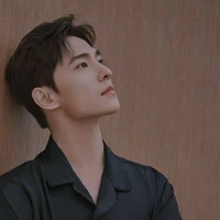 โลแกน(พ่อนางเอก)