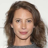 Julia Nilson (Ryan