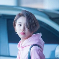 แก้ม(เพื่อนนายเอก)