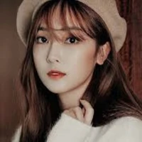 ไอซ์(เพื่อนสาวนายเอก)